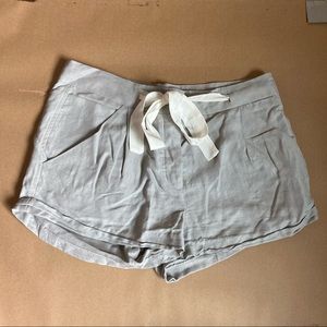 Aritzia linen shorts